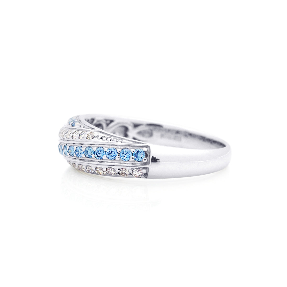 pt900 / 18K アイスブルー＆ホワイトダイヤモンド 0.477ct